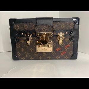 LOUIS VUITTON PETITE MAL